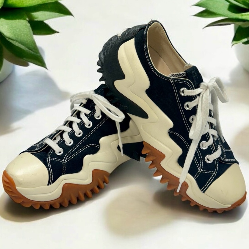 Converse Sneakers Womens 9 Black Run Star Motion Platform Low Sneakers